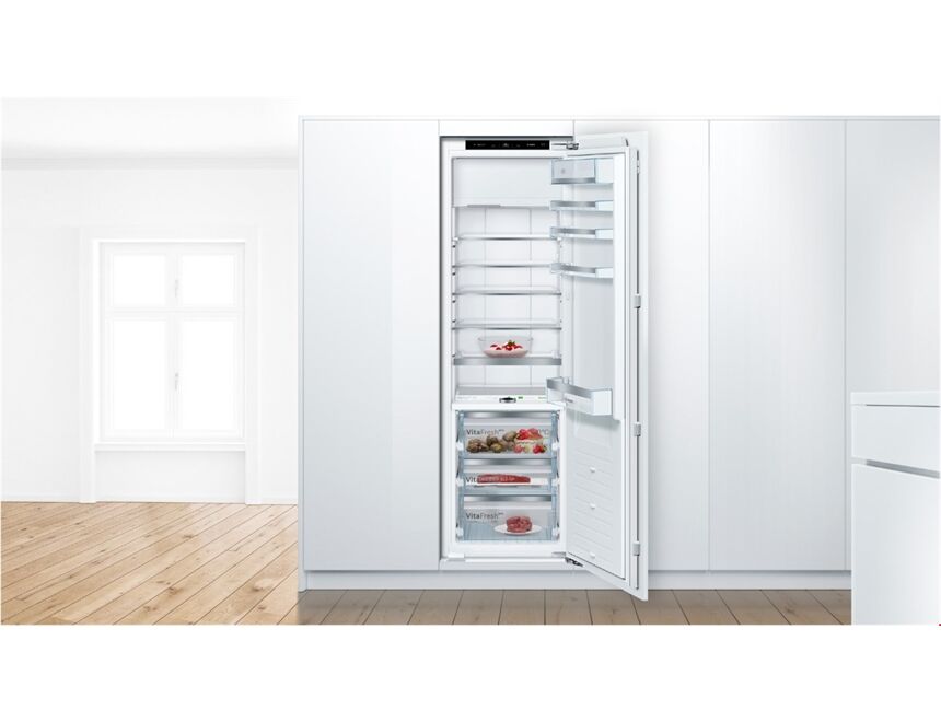 Bosch KIF82PFE0