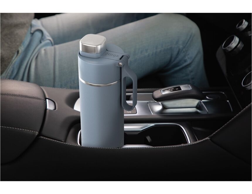 NINJA Thirsti 700 ml Reiseflasche