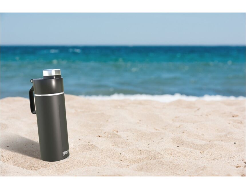 NINJA Thirsti 700 ml Reiseflasche