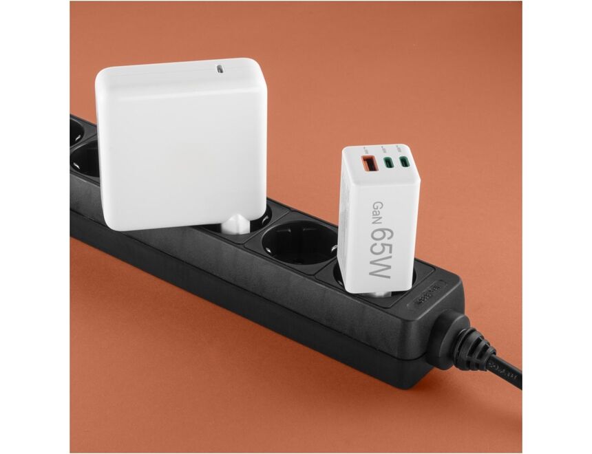 Hama 201996 Mini-Ladegerät (65W)