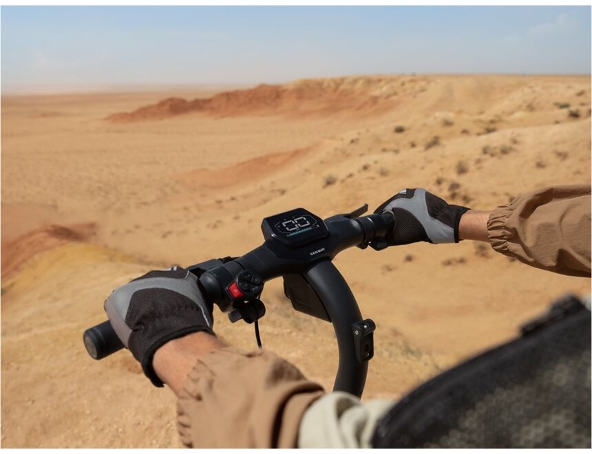 Ninebot by Segway eKickScooter ZT3 Pro D